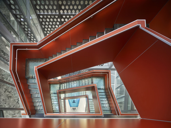 Cùng xem thiết kế tân tiến của một trong những tòa nhà tự cung cấp năng lượng lớn nhất thế giới - Ảnh 1. Cùng xem thiết kế tân tiến của một trong những tòa nhà tự cung cấp năng lượng lớn nhất thế giới - Ảnh 1.