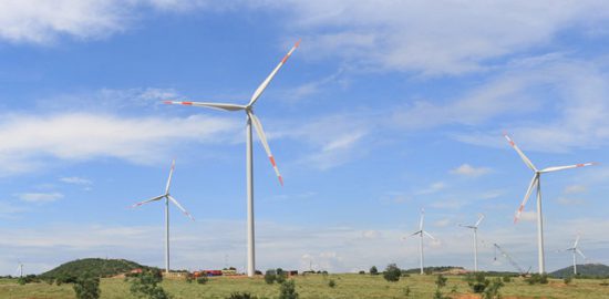 nam-2050-viet-nam-se-xuat-khau-thiet-bi-dien-gio-dien-mat-troi-ra-the-gioi